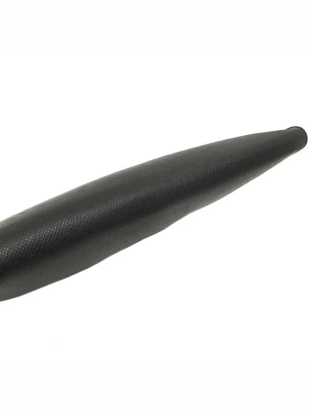 Black Taiga Leather Pochette Jour 24H Clutch M30965