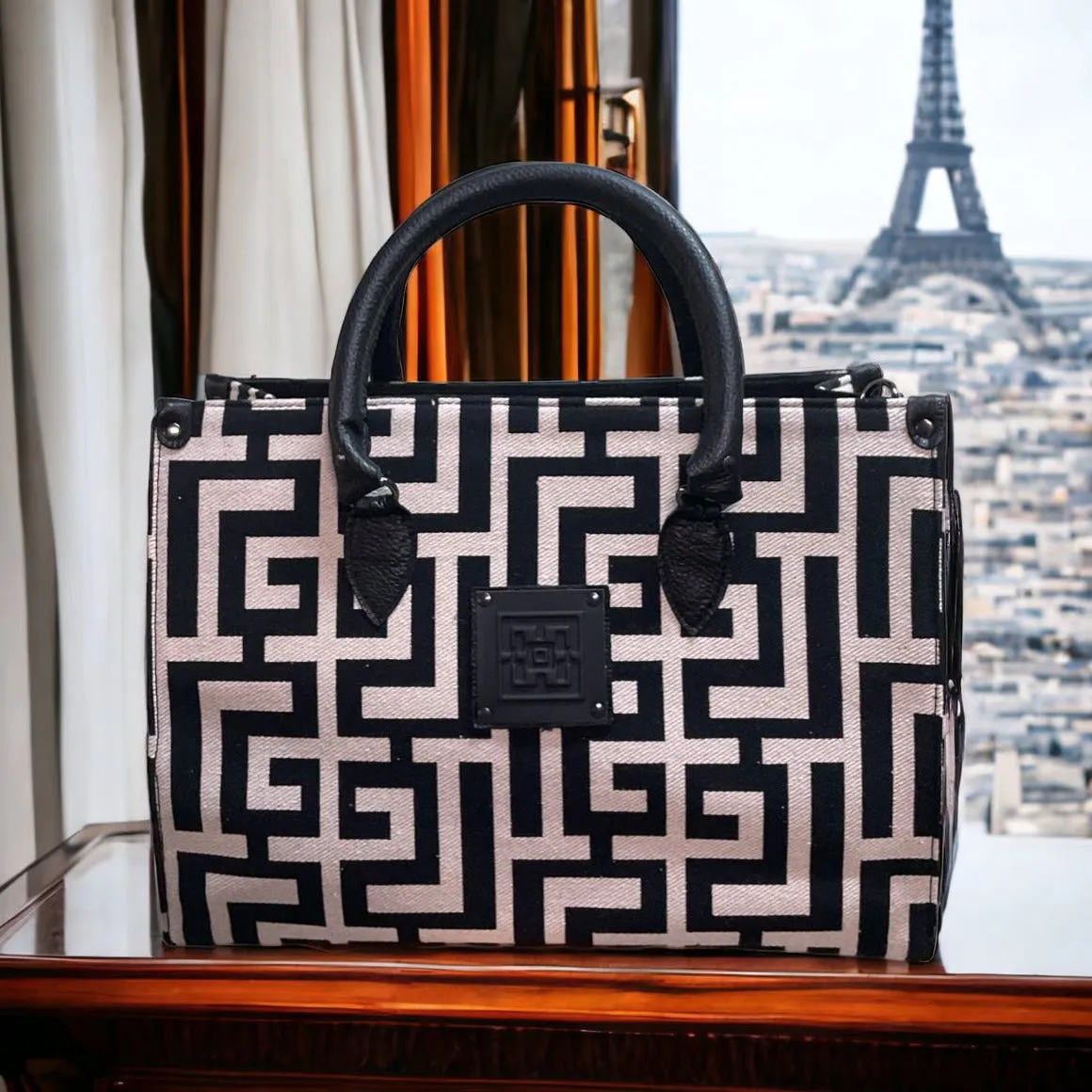 Leto Labyrinth Bag