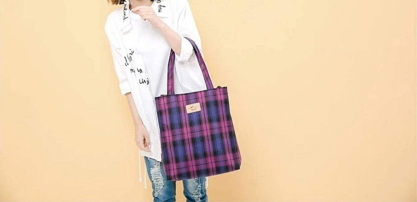 Midnight Blue Boba Corgi Large Tote