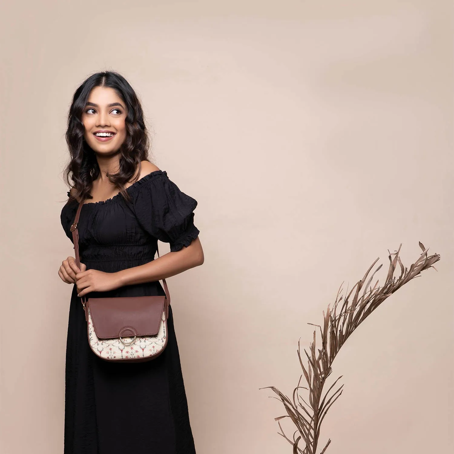 Taj Nakashi Classic Sling Bag