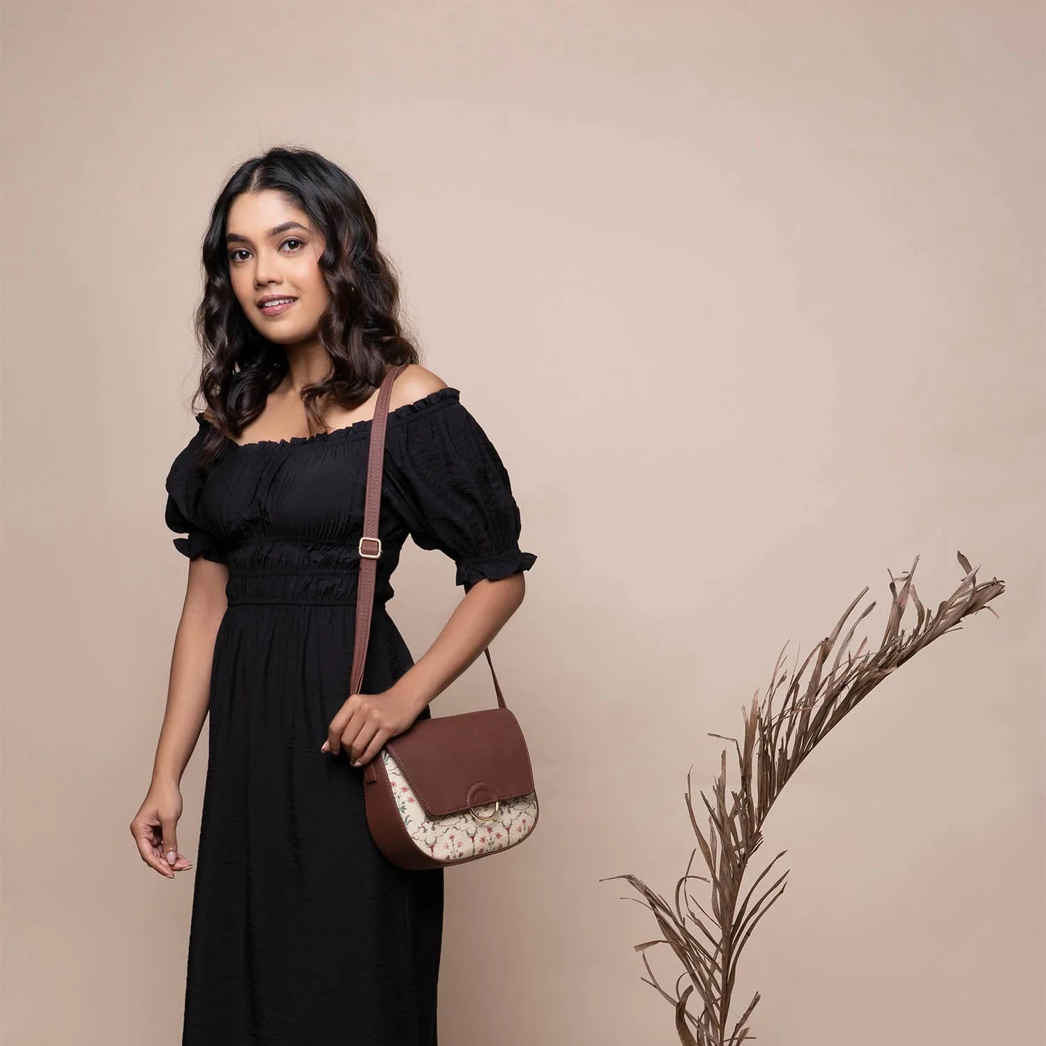 Taj Nakashi Classic Sling Bag
